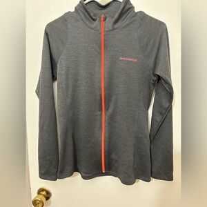 New Balance women's charcoal gray long-sleeve athletic pullover jacket